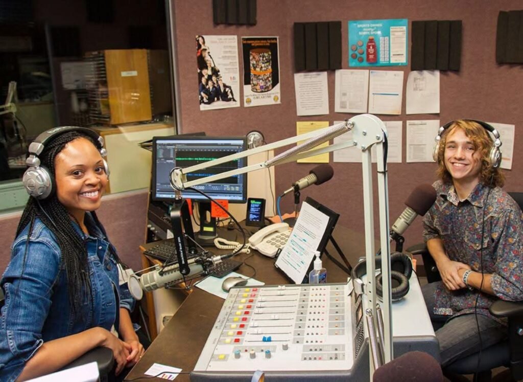 Aspire Breanne - Horizontal images